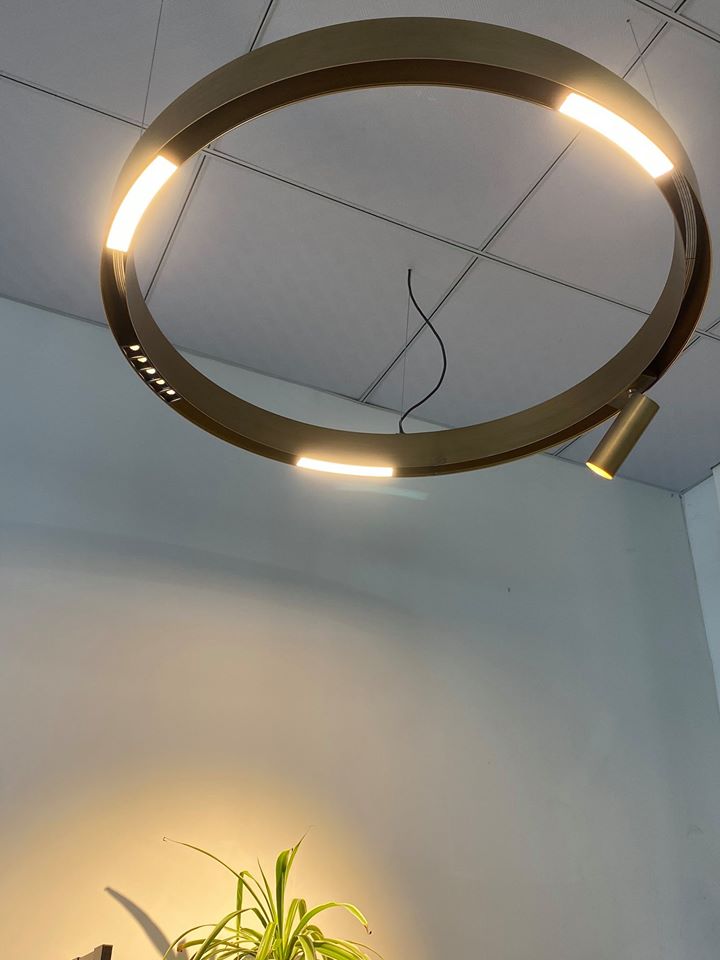 magnetische-verlichting-ring-48v.jpg Opbouw of trimless ring verlichting magnetisch 48V set - Afbeelding 3